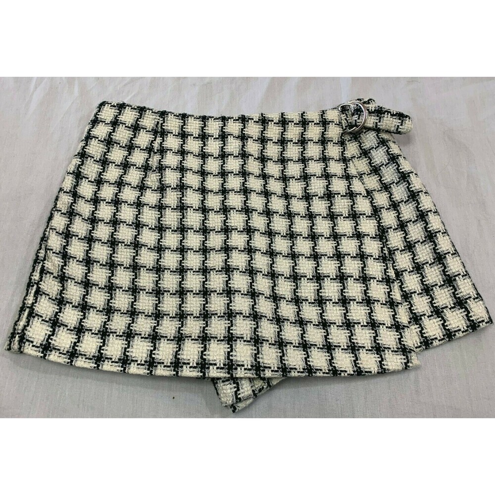 FOREVER 21 WOMENS SKIRT SHORTS SIZE M